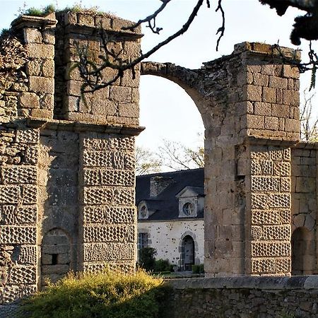 Chateau De La Chasse-Guerre Bed and Breakfast Hardanges Eksteriør billede