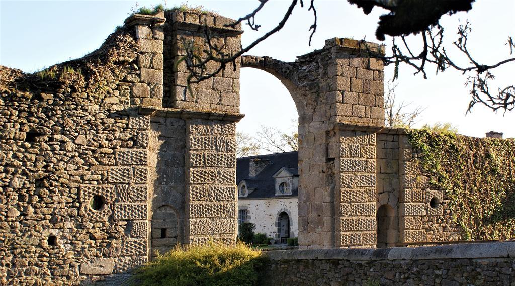 Chateau De La Chasse-Guerre Bed and Breakfast Hardanges Eksteriør billede