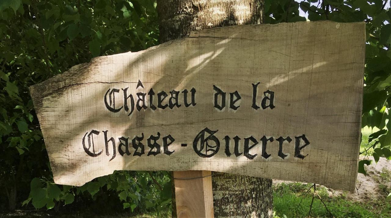Chateau De La Chasse-Guerre Bed and Breakfast Hardanges Eksteriør billede